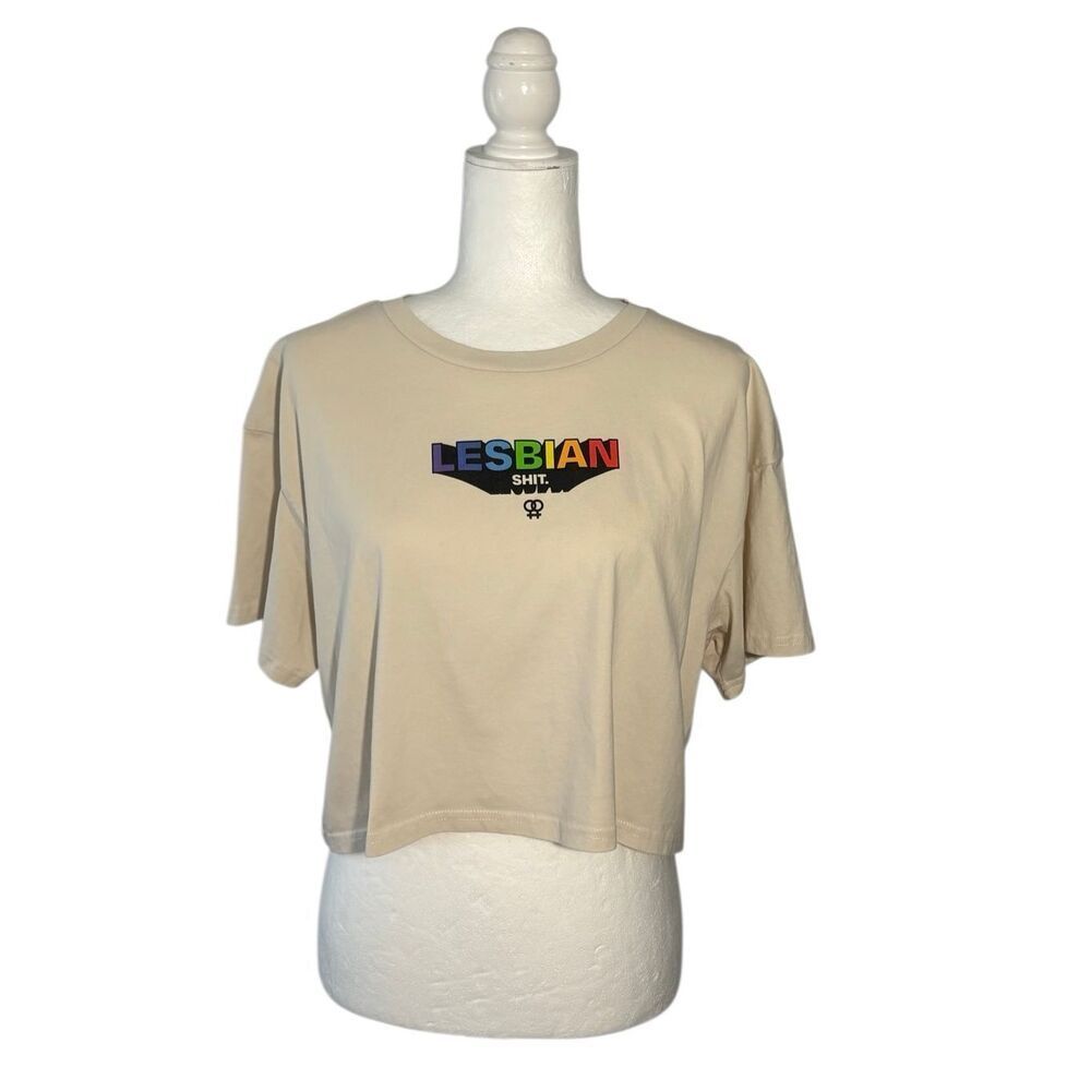 Kail Lowry “Lesbian s#*t” graphic cropped t-shirt - XL